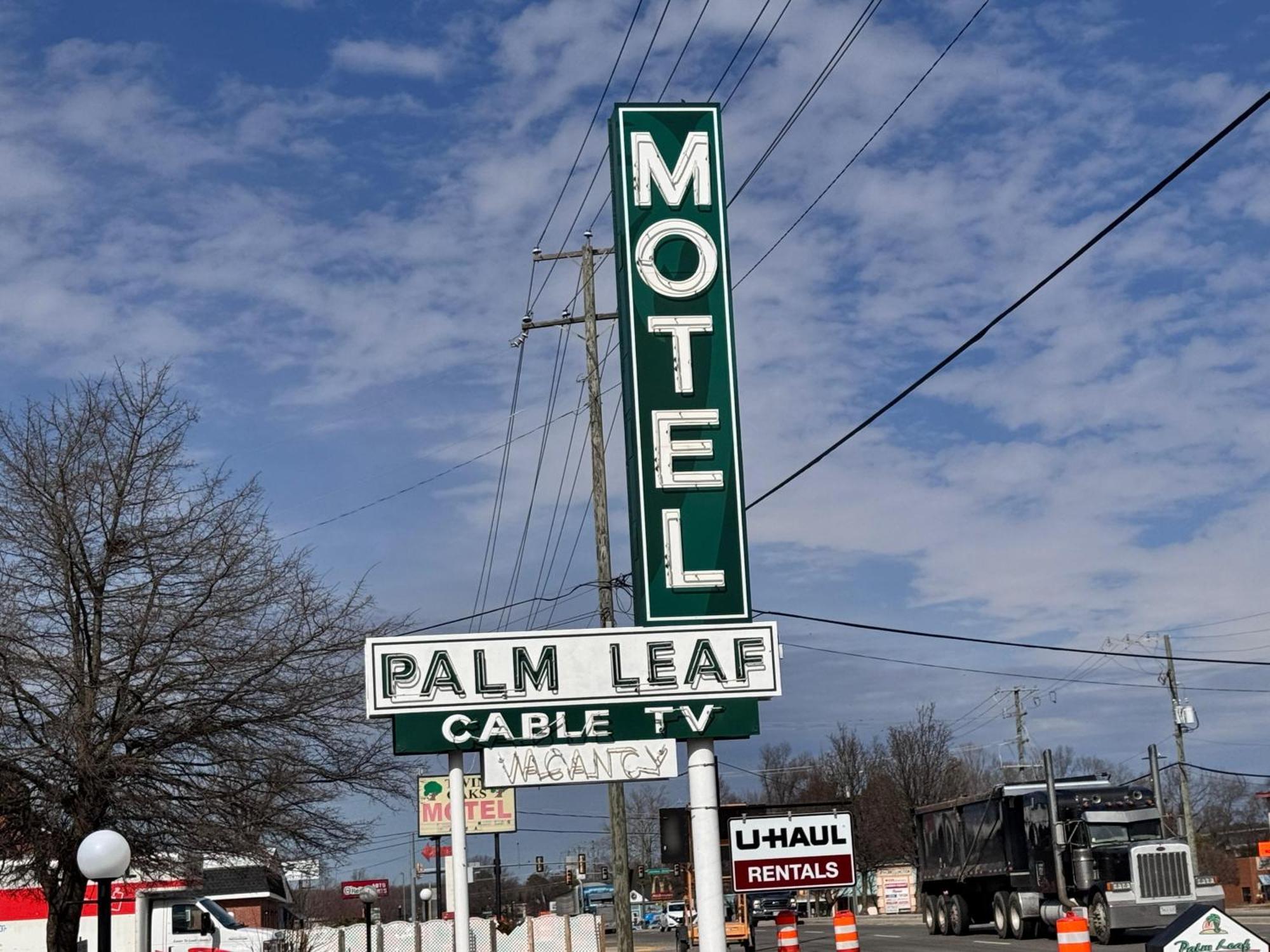 Oyo Palm Leaf Motel Ashland Exteriér fotografie